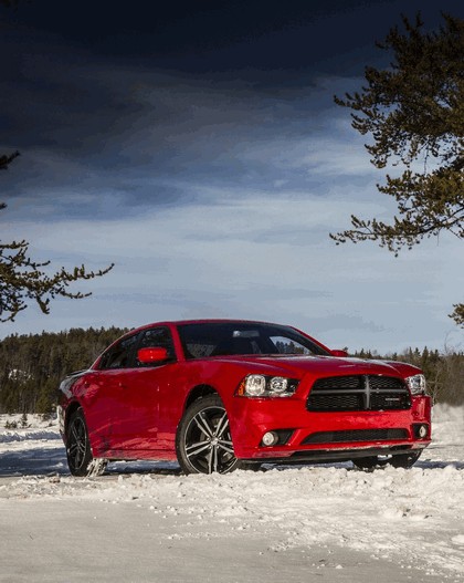 2013 Dodge Charger AWD Sport 13