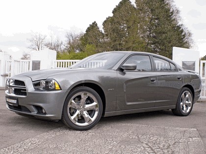 2011 Dodge Charger RT by Geiger 1