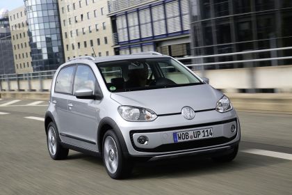 2013 Volkswagen Cross Up 27