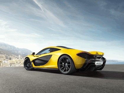 2013 McLaren P1 13