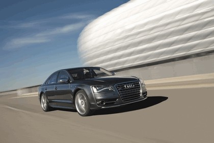 2013 Audi S8 4.0 TFSI - USA version 7