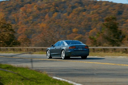 2013 Audi S8 4.0 TFSI - USA version 18