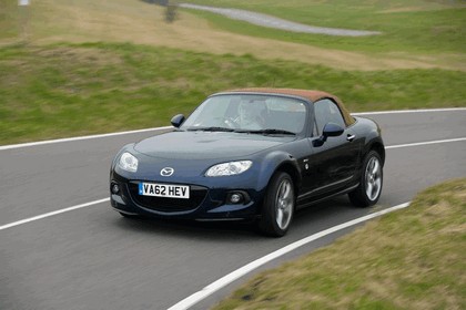 2013 Mazda MX-5 Venture Edition roadster - UK version 1