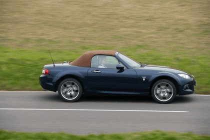 2013 Mazda MX-5 Venture Edition roadster - UK version 2