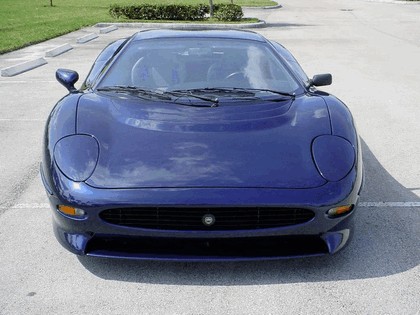 1989 Jaguar XJ220 13