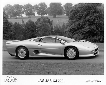 1989 Jaguar XJ220 38