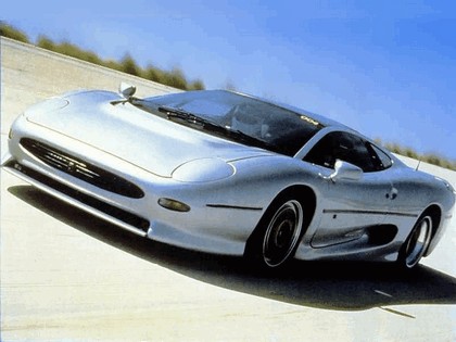 1989 Jaguar XJ220 42