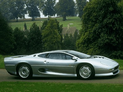 1989 Jaguar XJ220 46