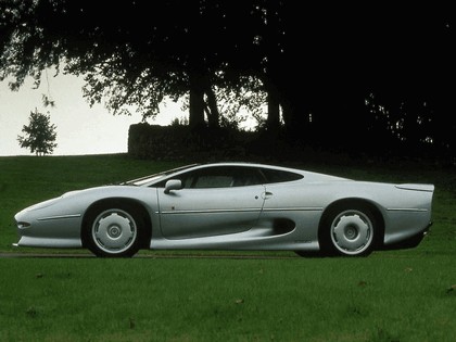 1989 Jaguar XJ220 47