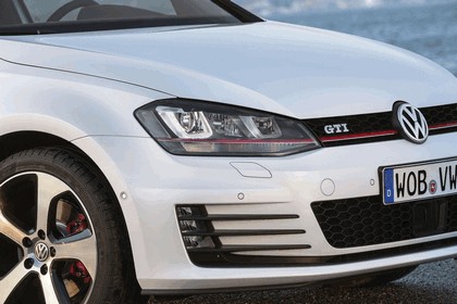 2013 Volkswagen Golf ( VII ) GTI 24