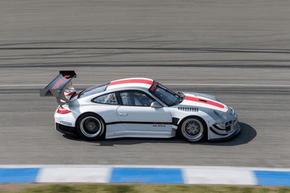 2013 Porsche 911 ( 997 ) GT3 R 3