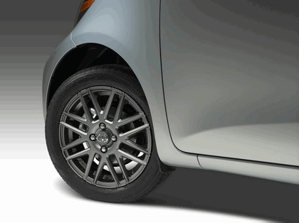 2013 Scion iQ 10 series 6