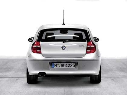 2007 BMW 120i 3-door 10