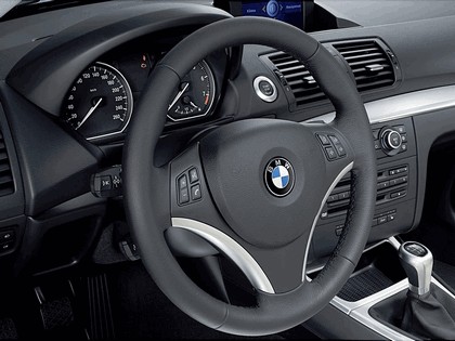 2007 BMW 120i 3-door 38