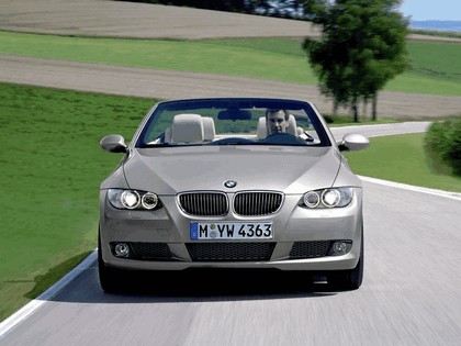 2007 BMW 335i convertible 3