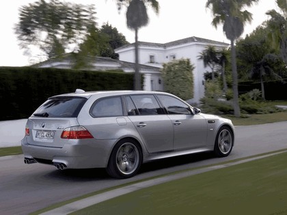 2007 BMW M5 touring 4