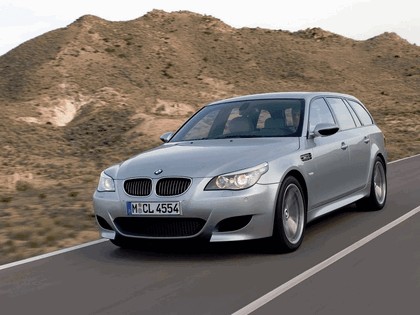 2007 BMW M5 touring 9