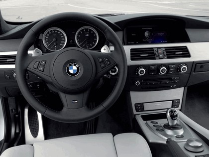 2007 BMW M5 touring 30