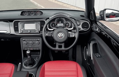 2013 Volkswagen Beetle cabriolet 50s edition - UK version 12