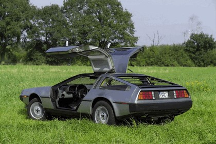 1989 DeLorean DMC-12 14