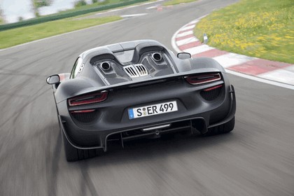 2013 Porsche 918 Spyder prototype 5