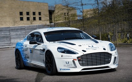 2013 Aston Martin Hybrid Hydrogen Rapide S race car 3