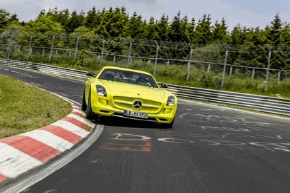 2013 Mercedes-Benz SLS AMG Electric Drive - Nuerburgring test 5