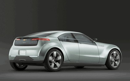 2007 Chevrolet Volt concept 38