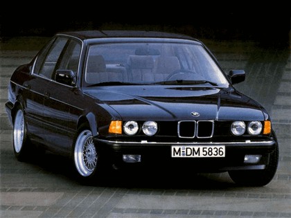 1986 BMW 735i ( E32 ) 1