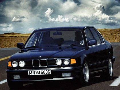 1986 BMW 735i ( E32 ) 5