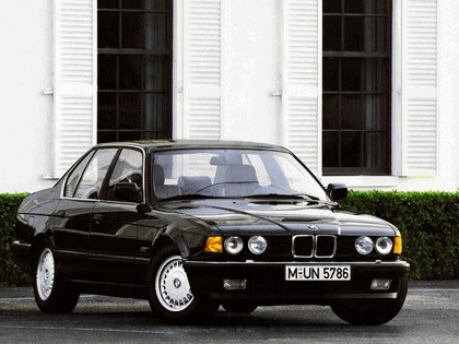 1986 BMW 735i ( E32 ) 6
