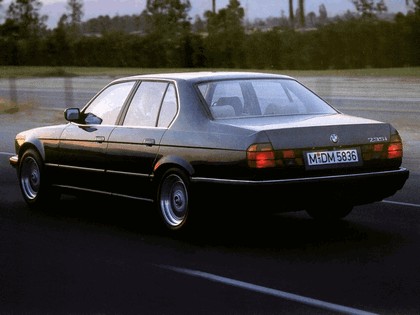 1986 BMW 735i ( E32 ) 7