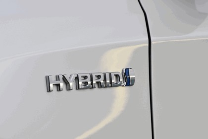 2013 Toyota Hybrid Touring Sports 57