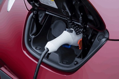 2014 Nissan Leaf 27