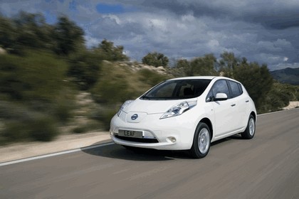 2014 Nissan Leaf 65