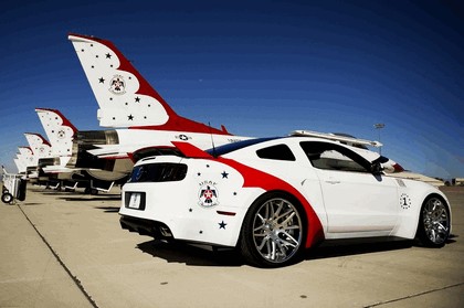 2013 Ford Mustang GT - U.S. Air Force Thunderbirds edition 6