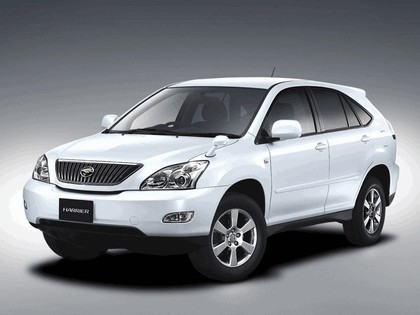 2003 Toyota Harrier 5