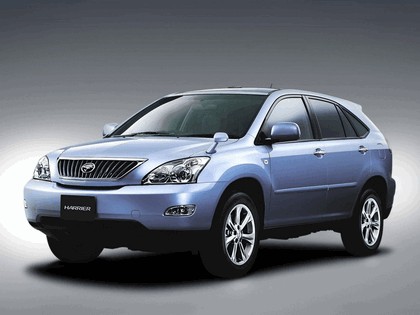 2003 Toyota Harrier 7