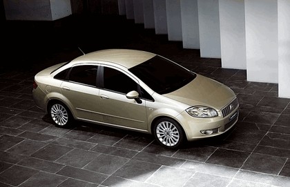 2007 Fiat Linea 12