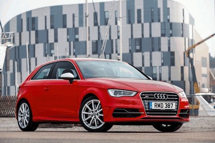 2013 Audi S3 - UK version 3