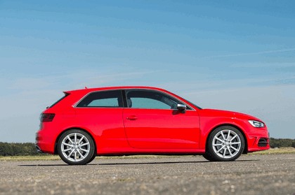 2013 Audi S3 - UK version 8