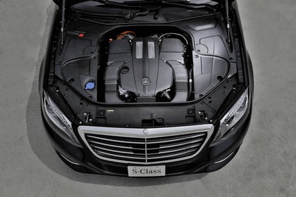 2013 Mercedes-Benz S500 ( W222 ) Plug-In Hybrid 3