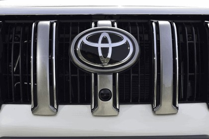 2014 Toyota Land Cruiser 47