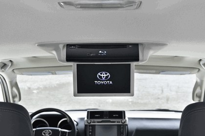 2014 Toyota Land Cruiser 82
