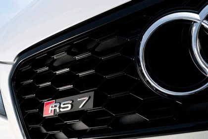 2013 Audi RS7 - UK version 18