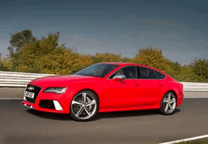 2013 Audi RS7 - UK version 26