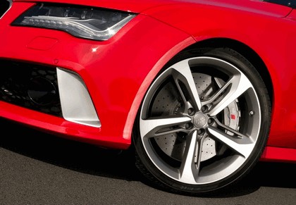 2013 Audi RS7 - UK version 40