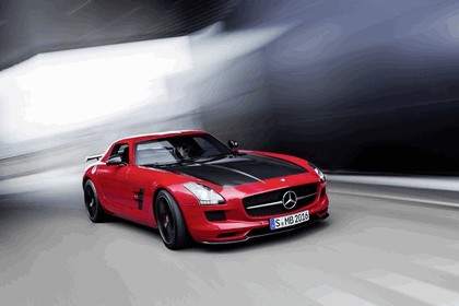 2013 Mercedes-Benz SLS 63 AMG GT Final Edition 2