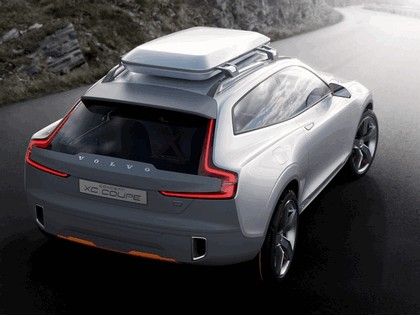 2014 Volvo Concept XC Coupé 14