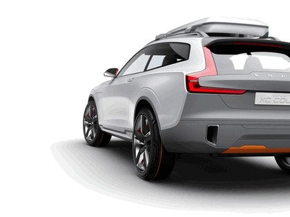 2014 Volvo Concept XC Coupé 21